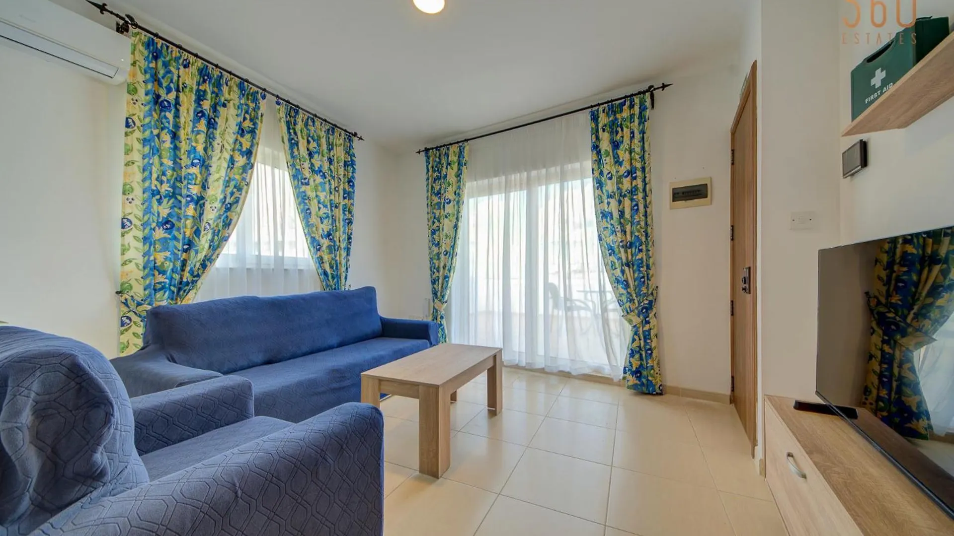 Stunning Sliema Penthouse With Spacious Terrace By 360 Estates